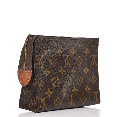 louis vuitton toiletry pouch 19|louis vuitton pouch wristlet.